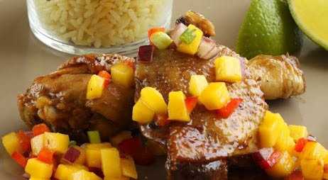 Poulet à la jamaïcaine et sa salsa mangue