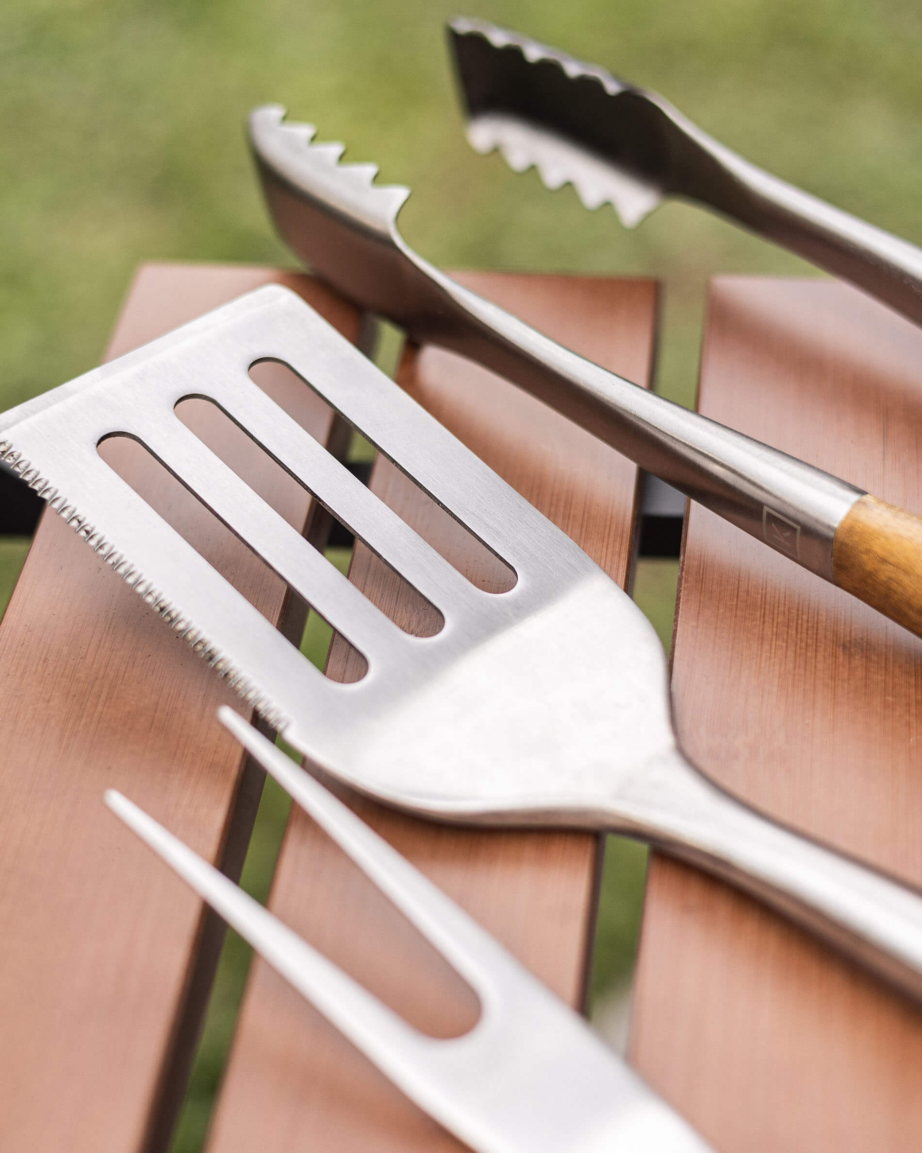 Utensili in acciaio inox e bambù