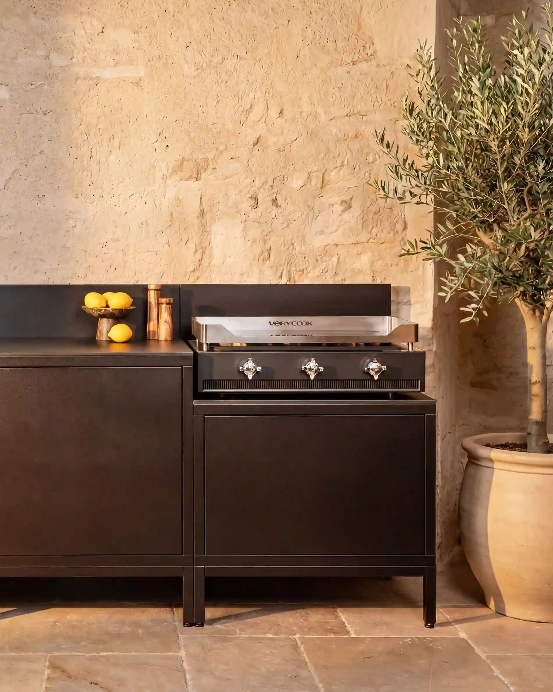 Meuble pour plancha de cuisine d'extérieur PILOTIS