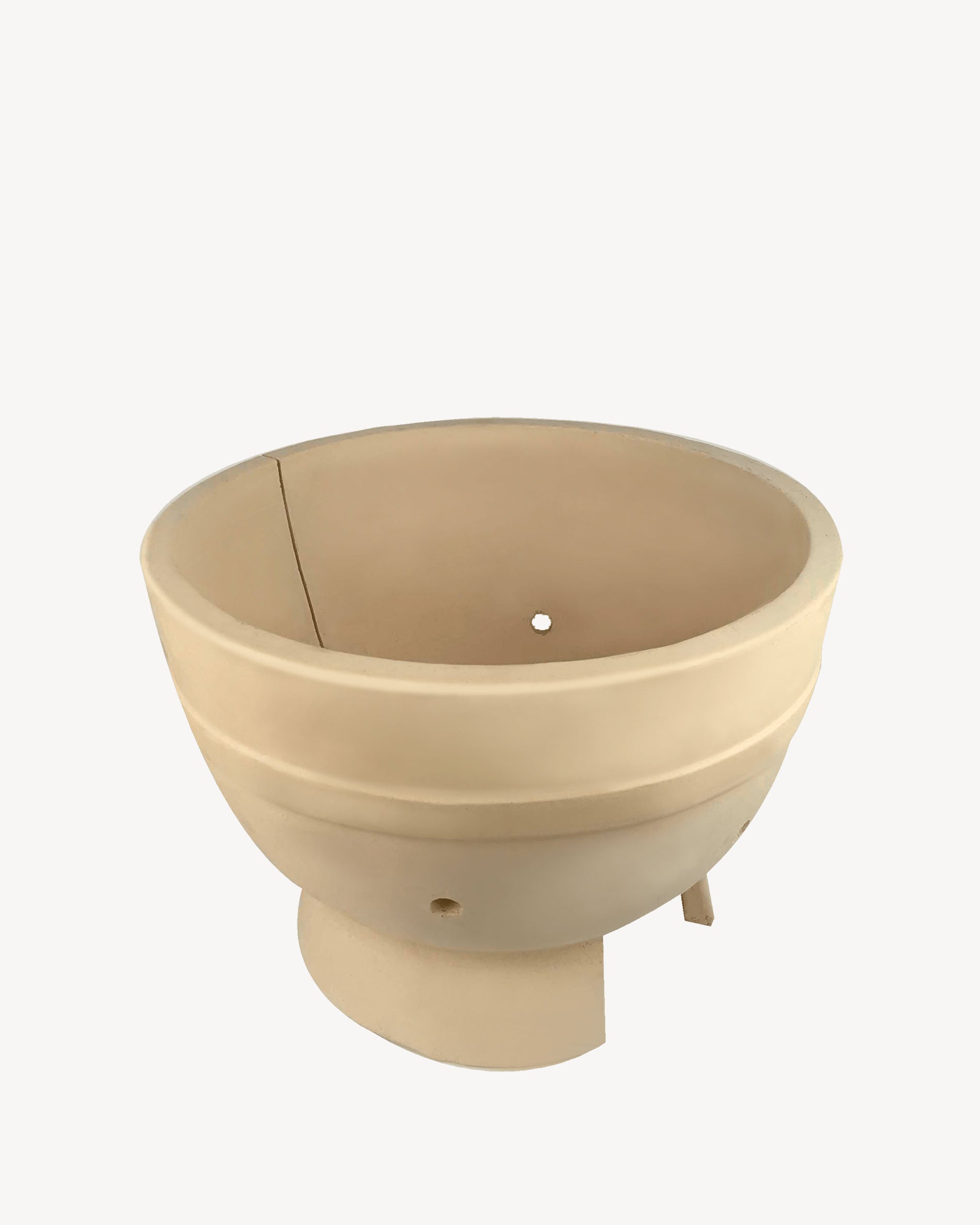 Vasca interna in ceramica progettata per il focolare del kamado Kokko.